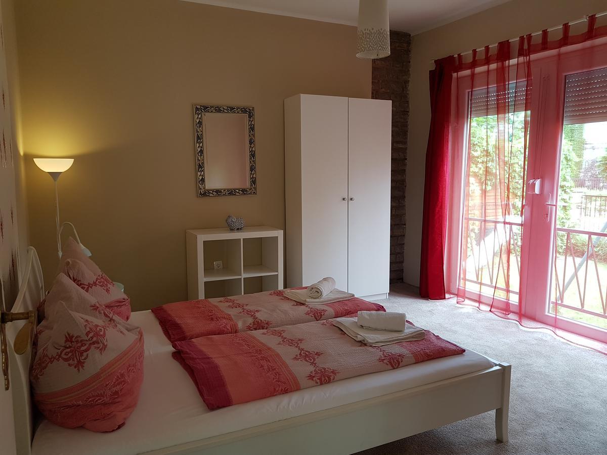 Doris Apartments Siofok Ngoại thất bức ảnh